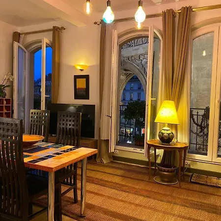 Appartamento Romantic In Parigi